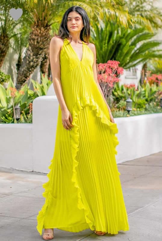 Green Halter Neck Pleated Maxi Dress